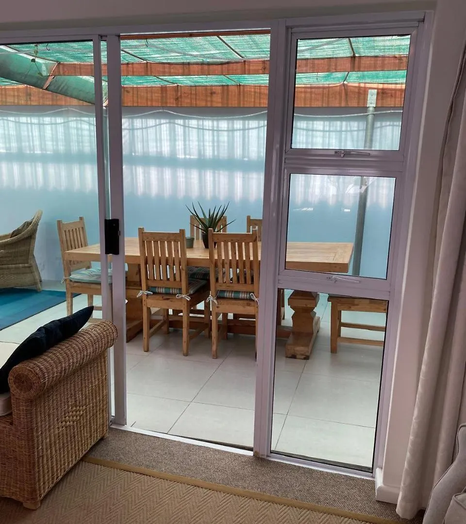 Braeside 12 Daire Cape Town