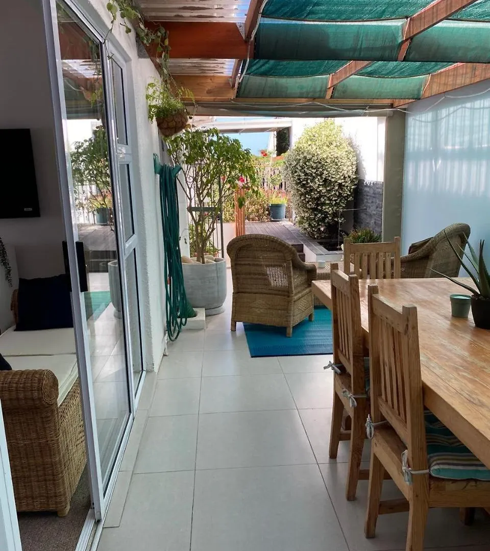 Braeside 12 Daire Cape Town